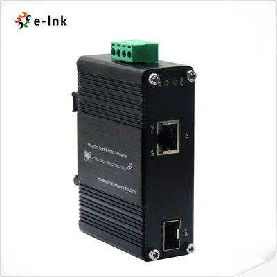 معزز تيار مستمر عالي الجهد 9-54 فولت إلى 30 واط PoE+ لشبكات 2.5G نحاسية و 10G SFP+ متينة